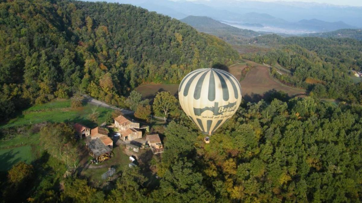 Hotel Hostal Mont-Rock Montagut Zewnętrze zdjęcie